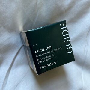 Guide BEAUTY Guide Line Luxe, Long-Wear Eyeliner in Brown